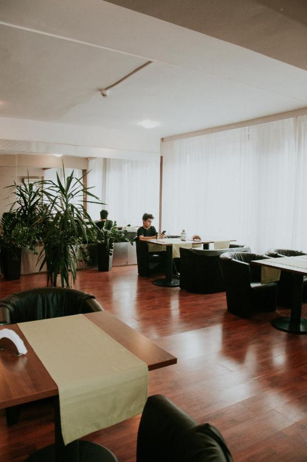 Hotel Akor 비드고슈치 외부 사진